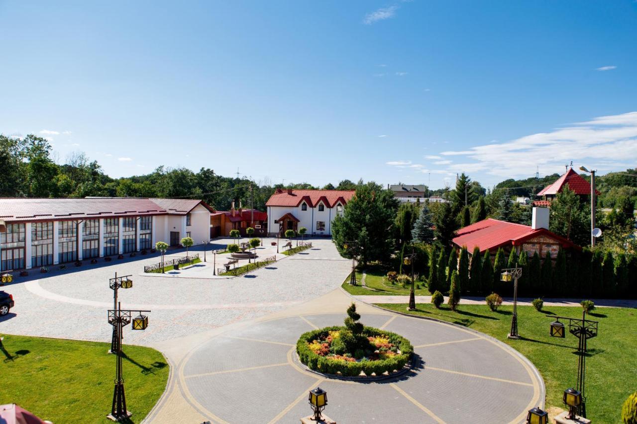 Галицька Корона Davidov Exteriör bild